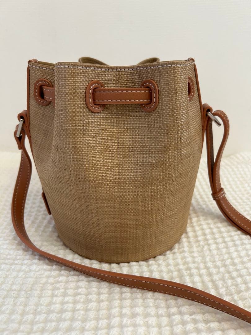 VASIC トゥモローランド別注クラブミニラフィア　かごバッグ