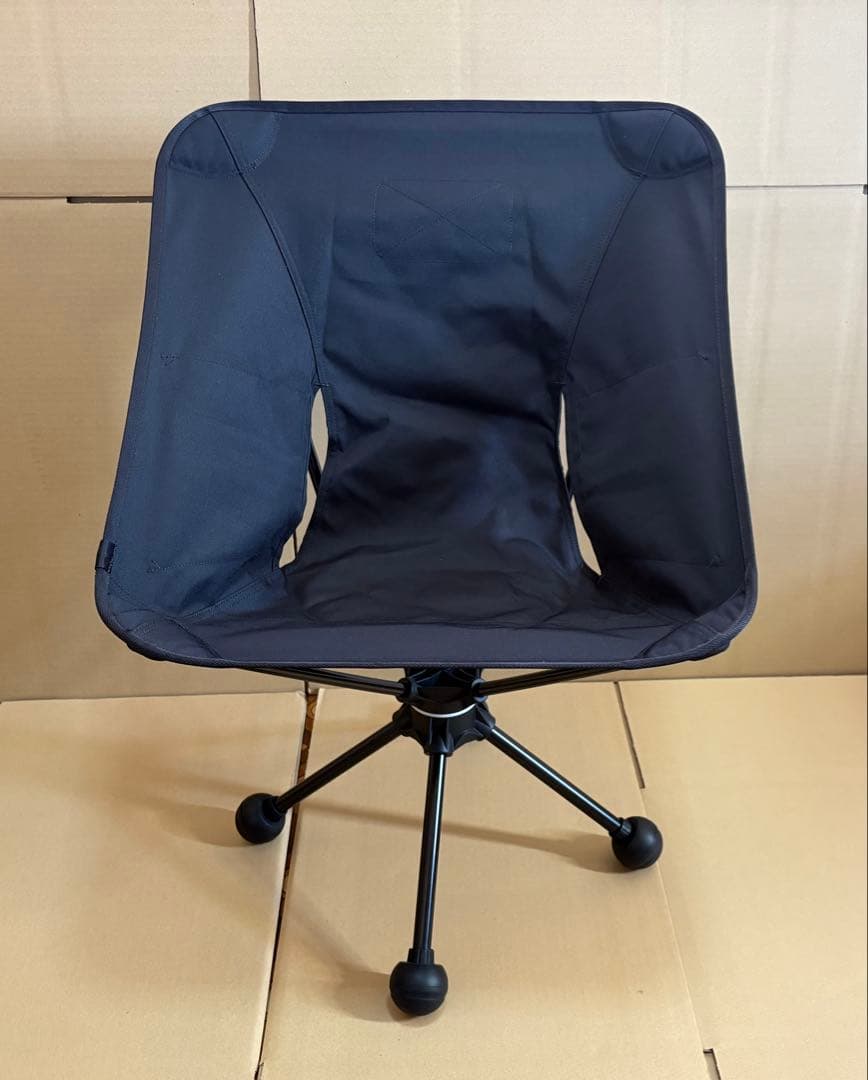 【ほぼ新品】Helinox タクティカル スイベルチェア（ブラック）　＊ゴム脚付