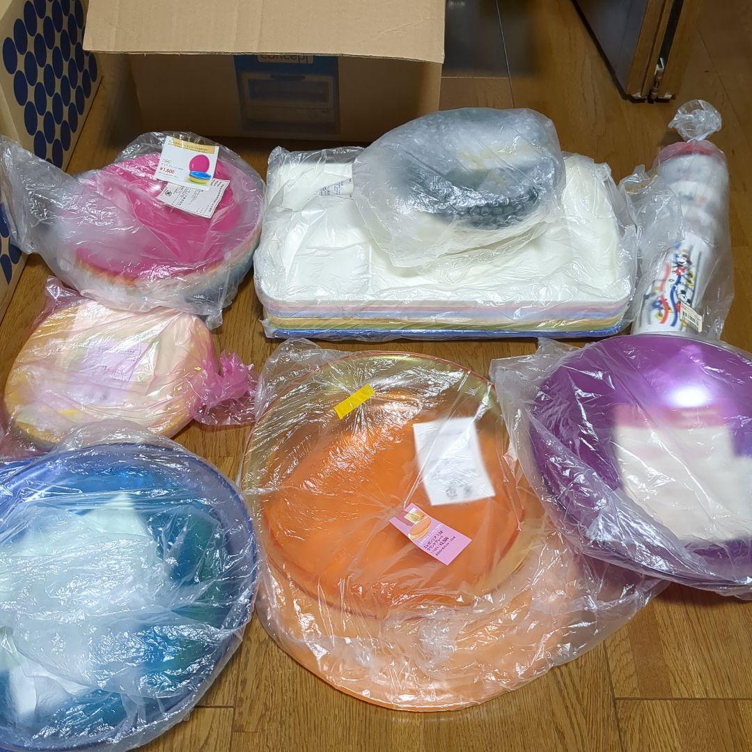 （140）タッパウェアお皿＆ボウル中心　ボトルブラシおまけつき　未使用　説明必読