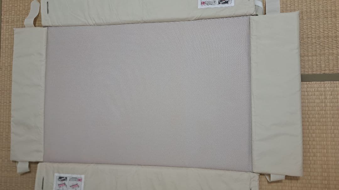 Aprica ベビーベッド　ココネルエアー　ミルクホワイト