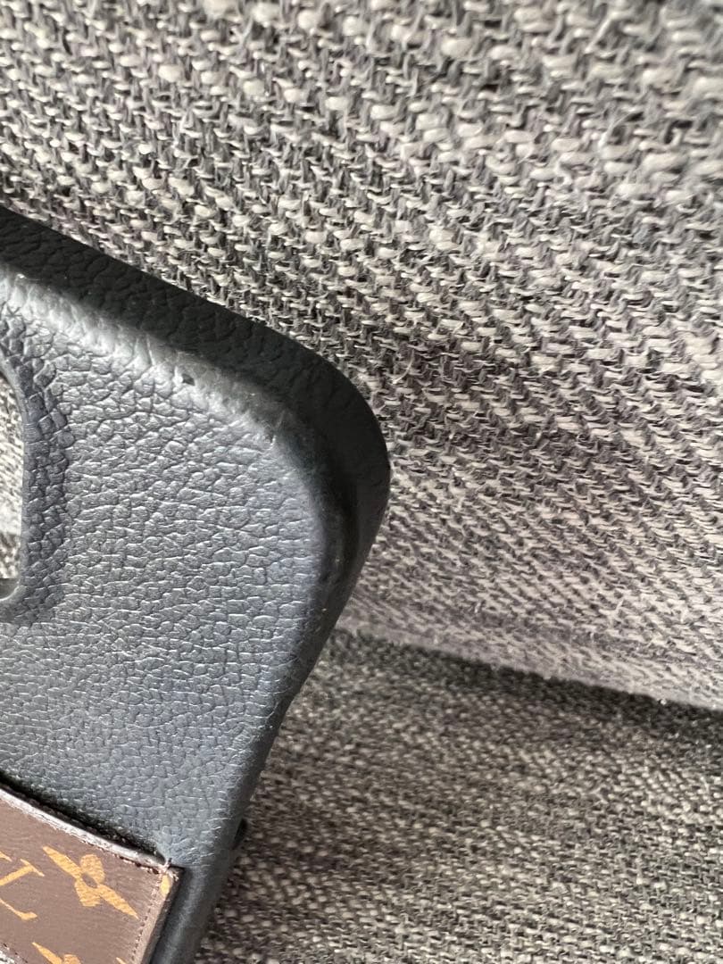 ルイヴィトン【 iPhone13Pro ケース 】