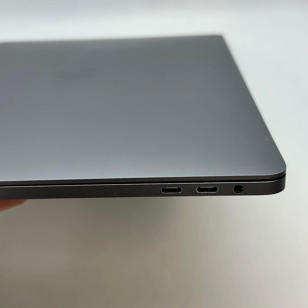 MacBook Pro 16インチ（2019）A2141 i9/64GB/1TB