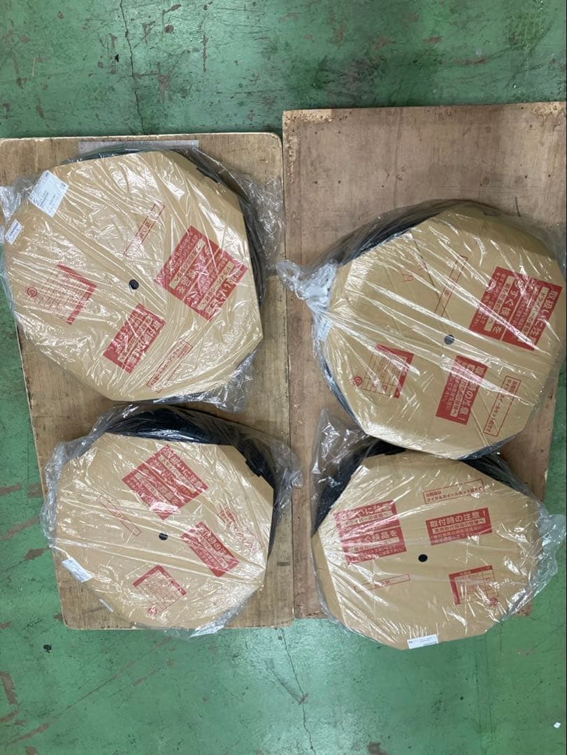 きむひと 新品未使用‼️アルファード 40系トヨタ純正ホイール新品タイヤ4本