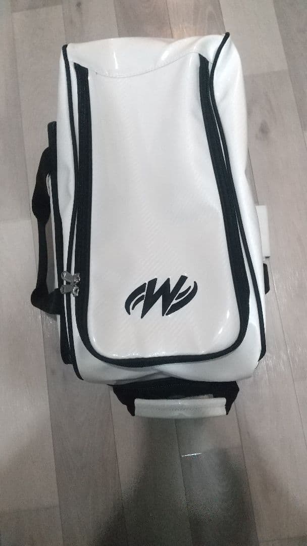 す*し様 MOTIV ボウリング用キャリーバッグ 2個