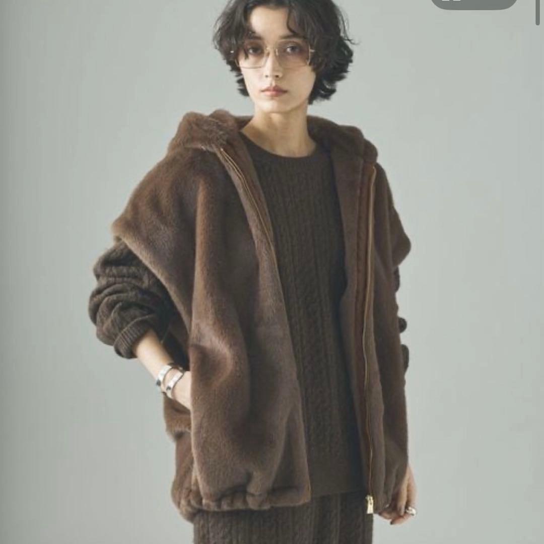 【専用】25AW Curensologyカレンソロジーファーフーディベスト新品