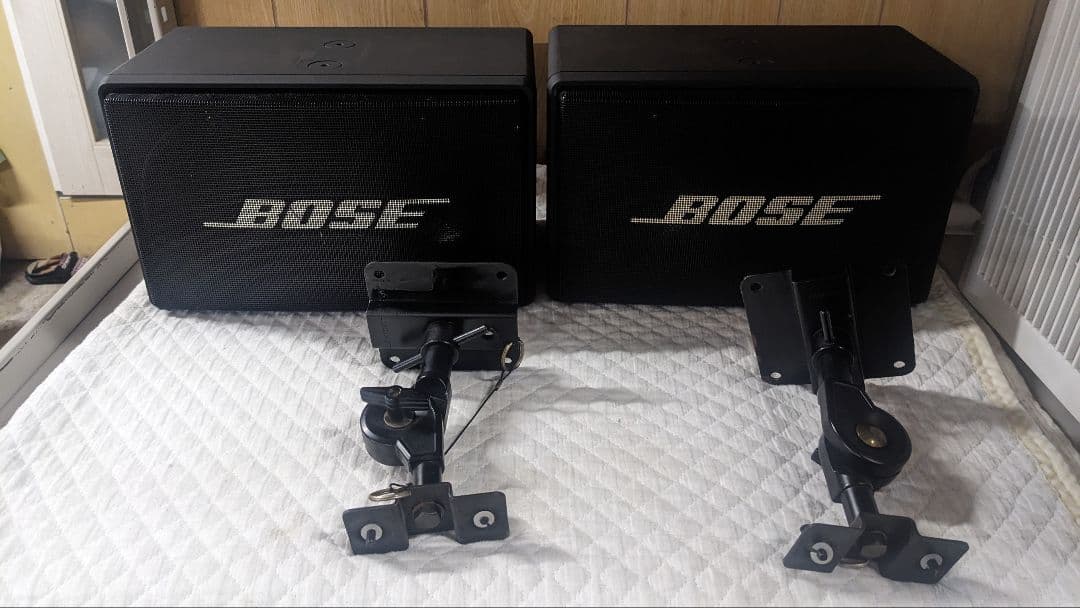 BOSE MODEL 200 スピーカー 天吊りタイプ　L側２台　純正金物セット