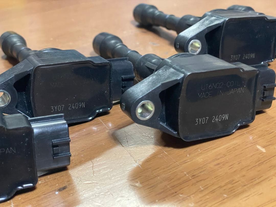日産VQ35HR用 日立ヒタチイグニッションコイル＆デンソースパークプラグセット