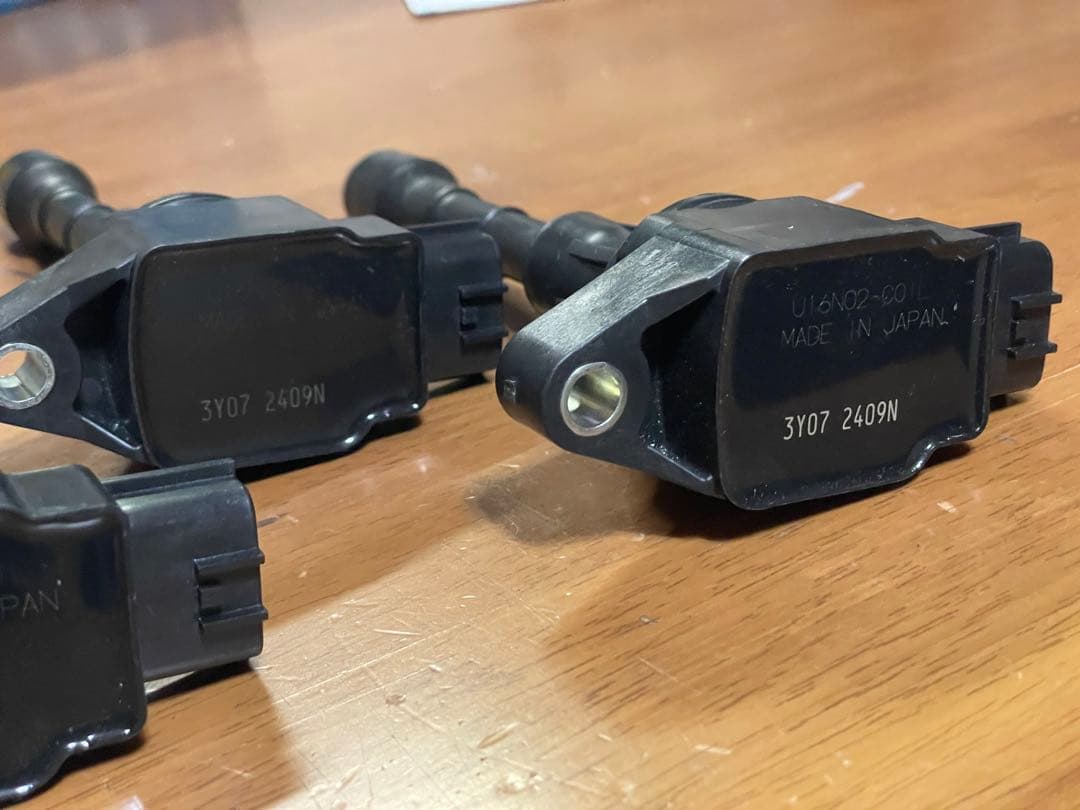 日産VQ35HR用 日立ヒタチイグニッションコイル＆デンソースパークプラグセット