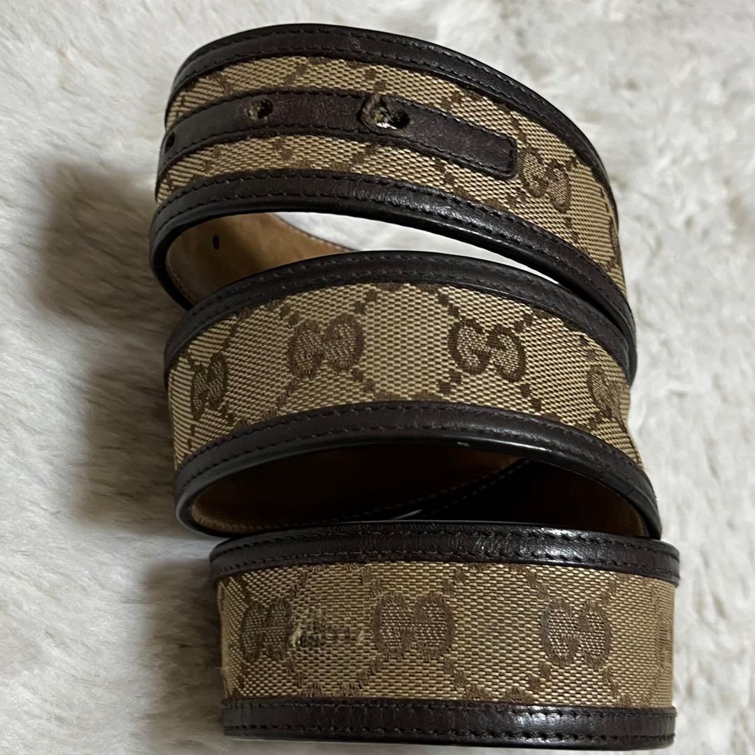 GUCCI グッチ　モノグラム　ベルト　ハートロッキング　キャンバス　GG 金色