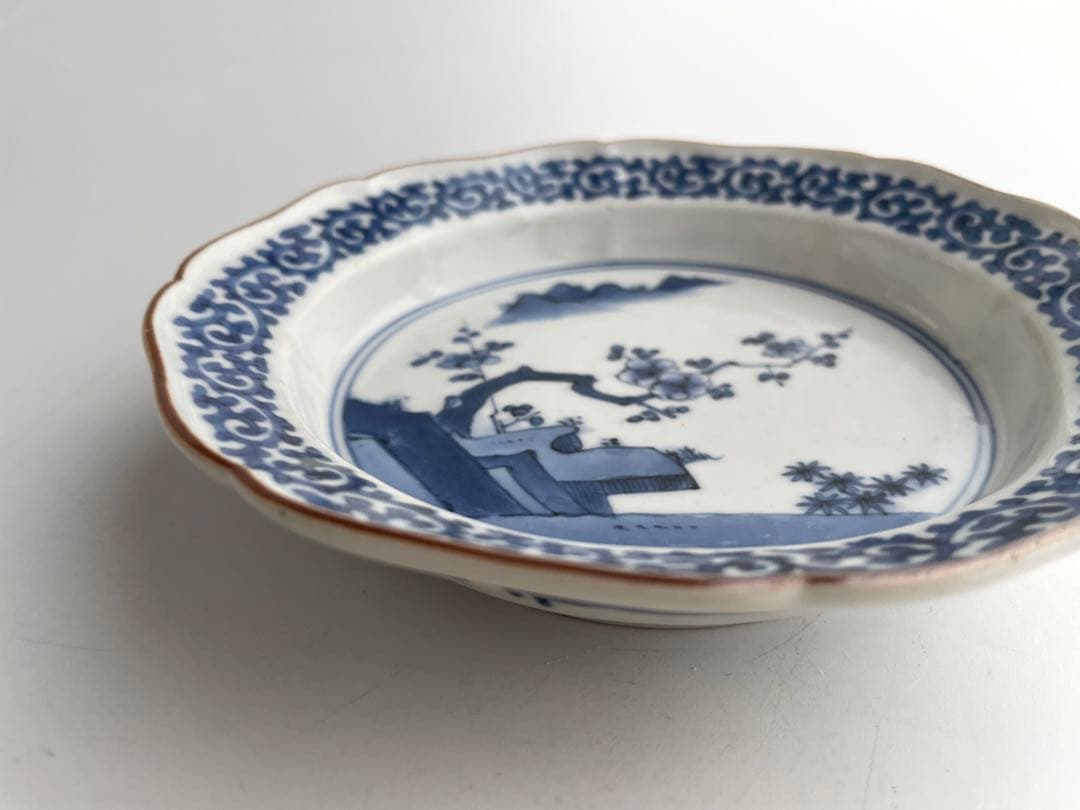 骨董　アンティーク　藍柿右衛門　梅図　蛸唐草文　輪花縁　膾皿　向付　縁錆