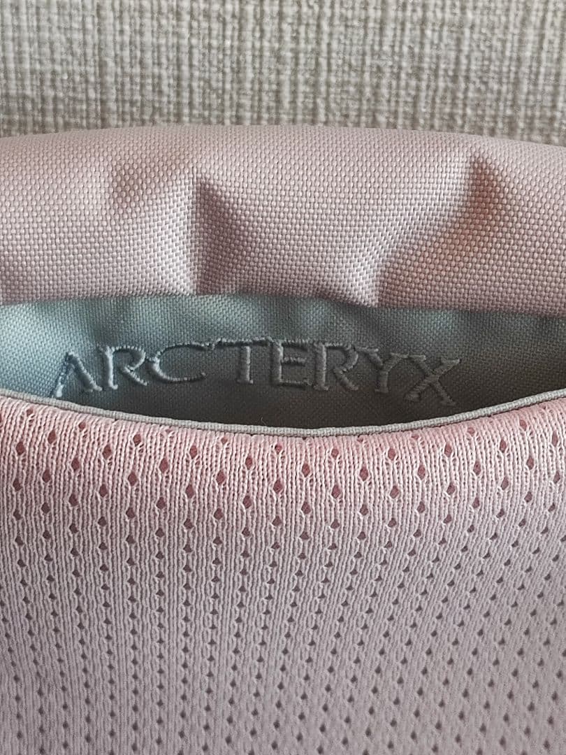 【WILD-1別注カラー】アークテリクス マンティス2 廃盤カラー ピンク