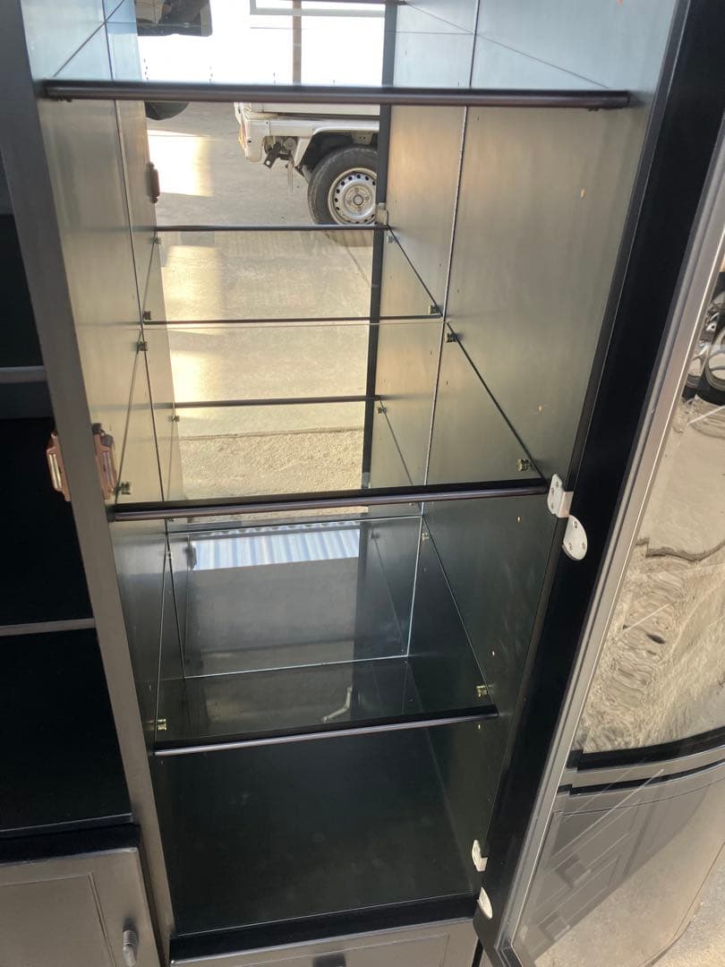 【★Boss★】大容量 ガラス扉付き食器棚 ブラック