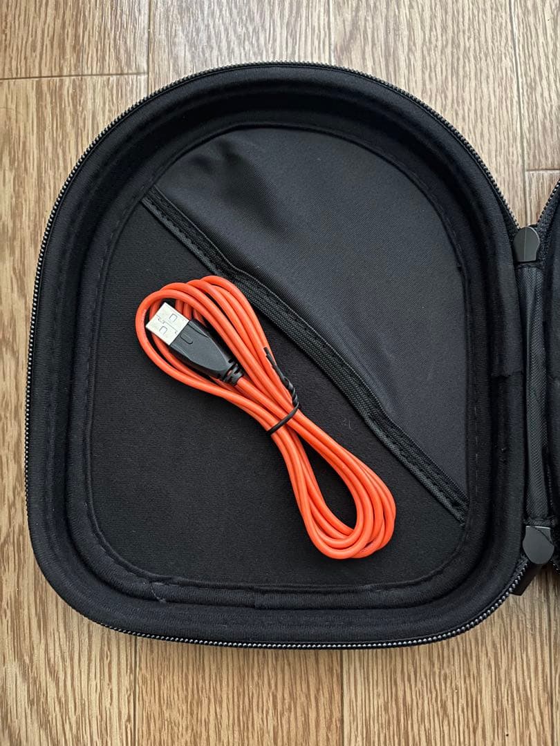 Jabra ワイヤレスヘッドセット 収納ケース付き