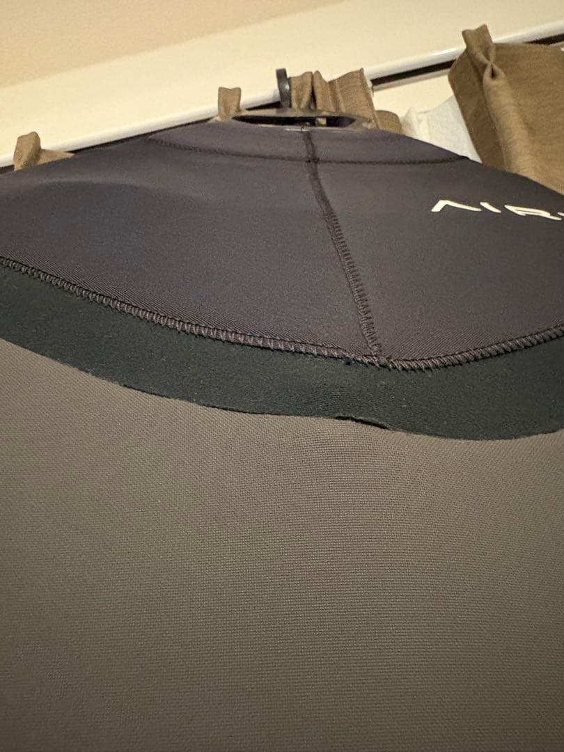 AIRTIGHT セミドライ　サイズMR