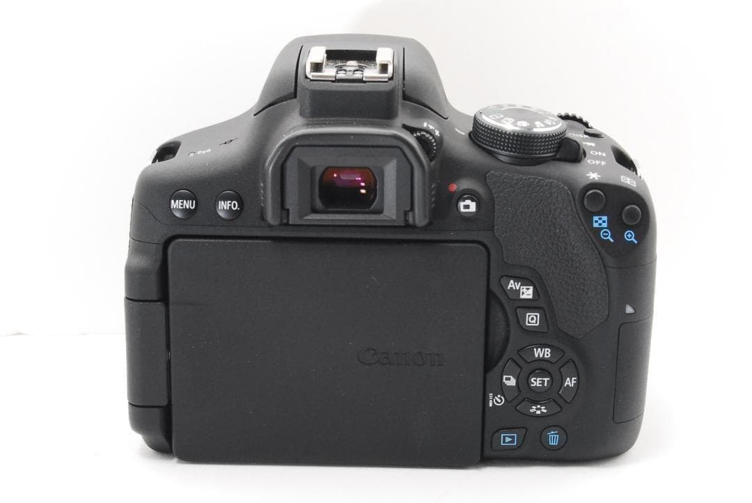美品 Canon EOS kiss x8i ダブルレンズセット　初期不良保証付き