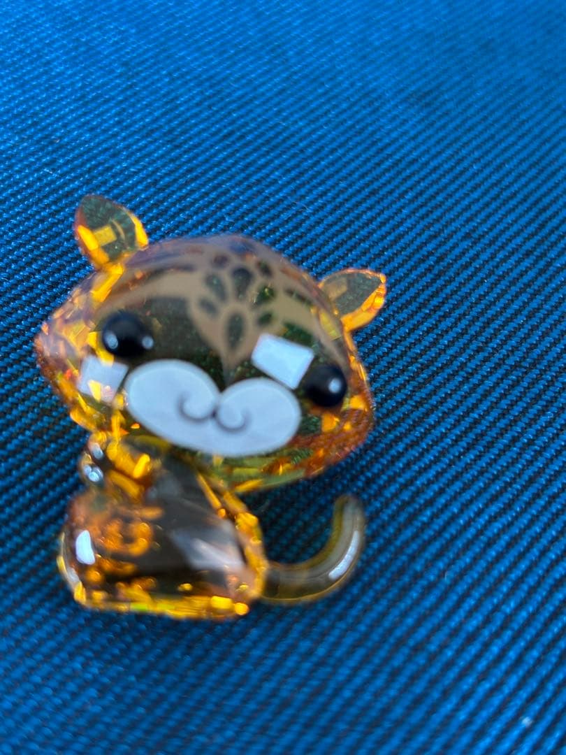 スワロフスキー　干支置物　とら