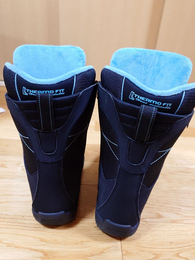 HEAD THERMO FIT 女性用スノーボードブーツ