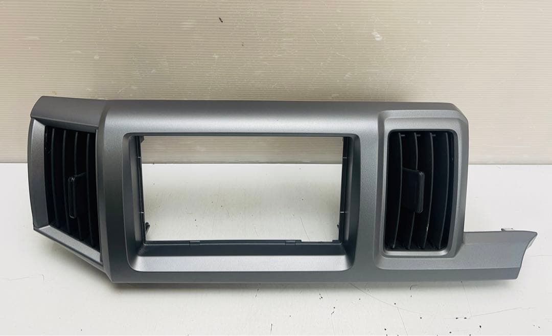 ホンダ ステップワゴン オーディオパネル 品番77250-SZW-00-20