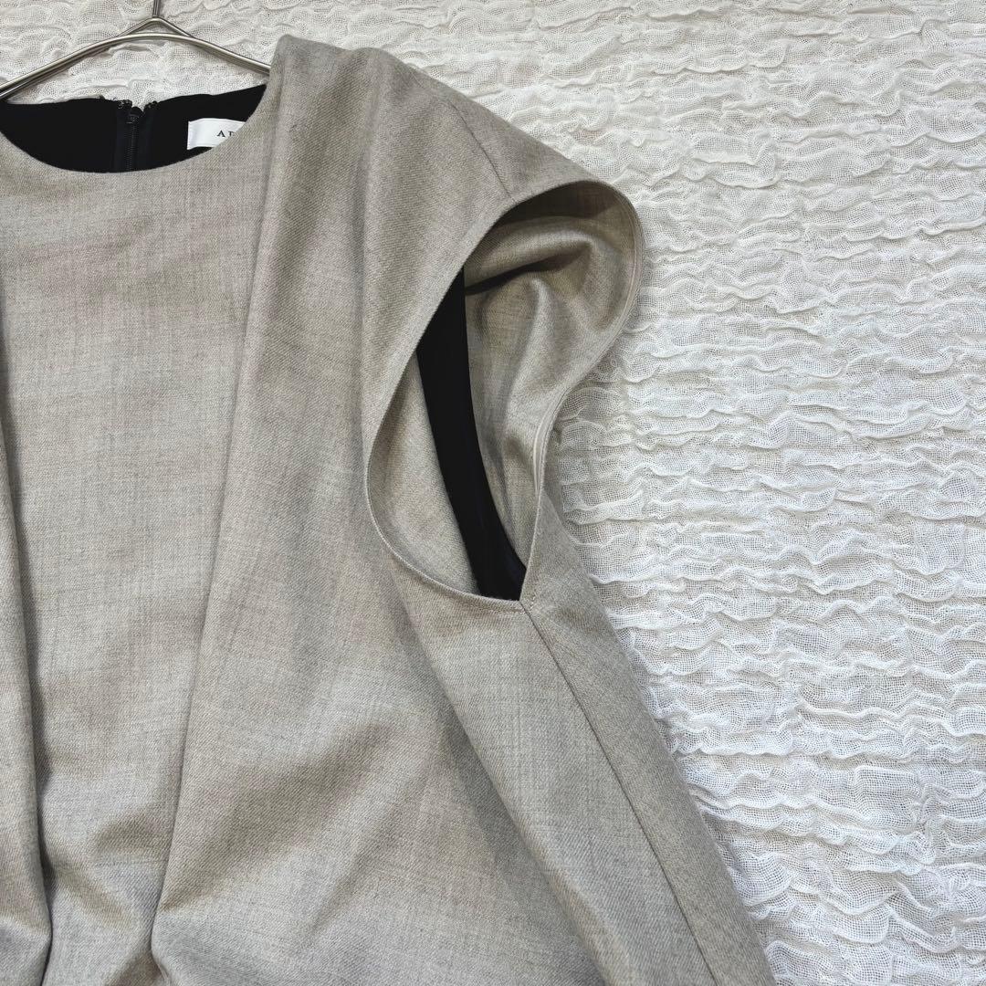 【ADORE】アドーア ハイカウントフラノワンピース ベージュ M