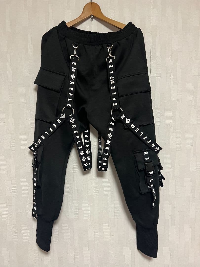 REFLEMハーネスロゴベルトカードパンツ
