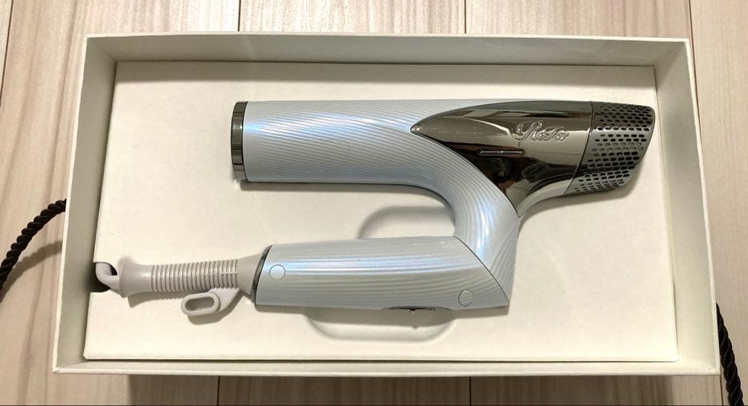 リファ　ドライヤースマート　ホワイト　中古品