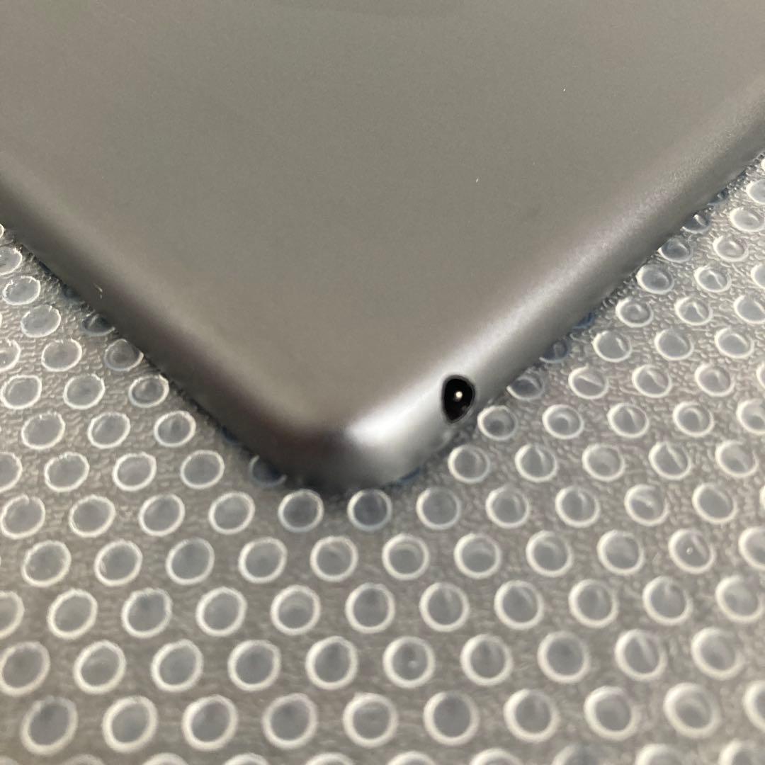 2811【早い者勝ち】電池最良好☆iPad7第7世代 32GB WIFIモデル☆