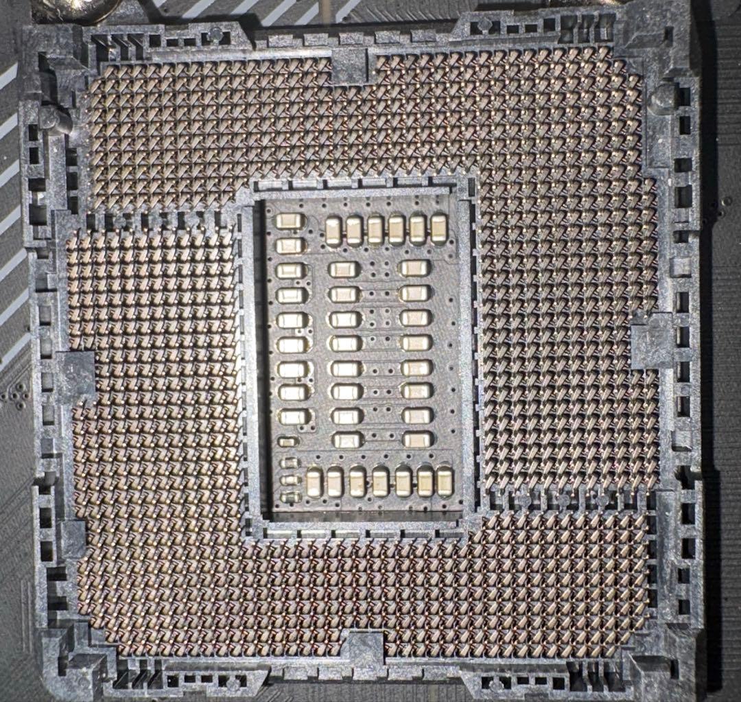 マザーボード MSI Z390 GAMING PRO CARBON + DDR4 16GB