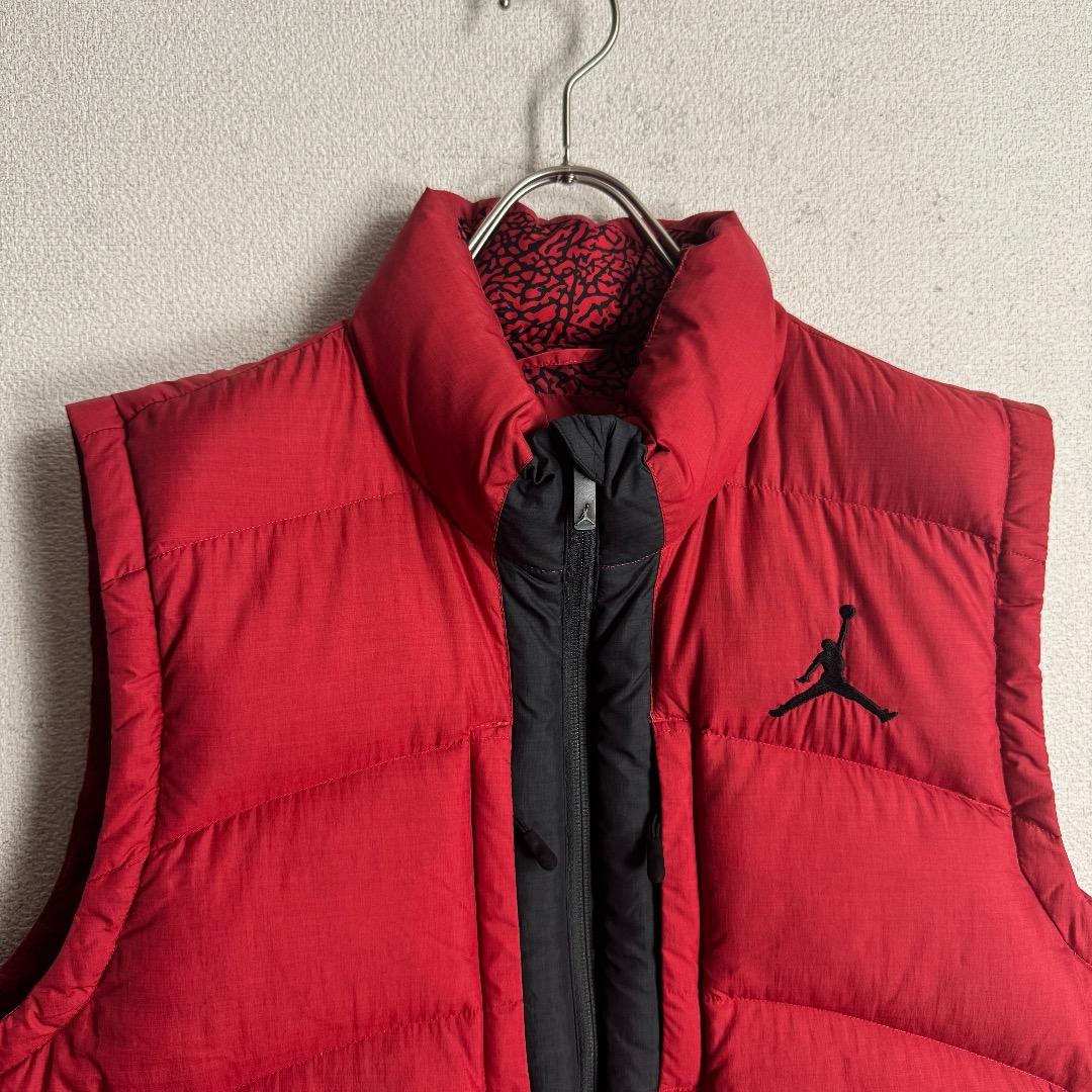 NIKE Air Jordan ダウンベスト Lサイズ