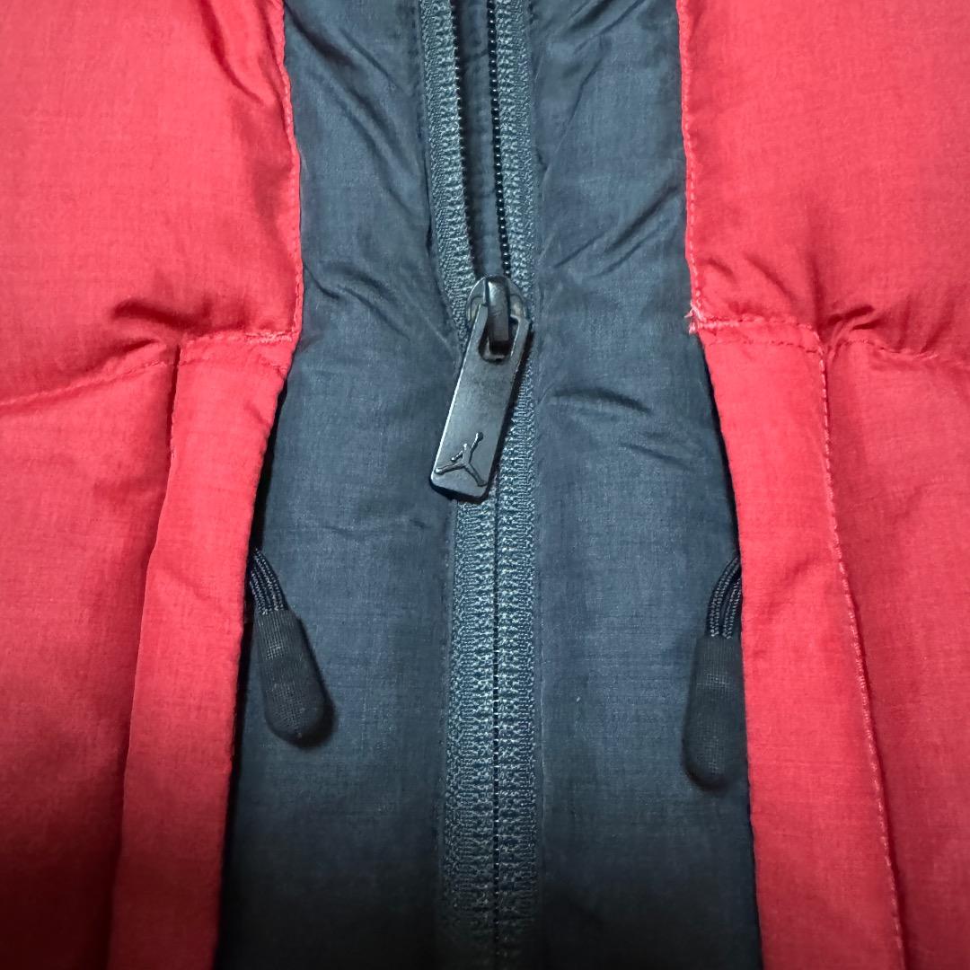 NIKE Air Jordan ダウンベスト Lサイズ