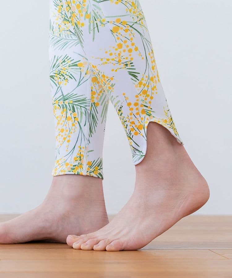 【SUKALA】スプリングフラワーシャーリングレギンス　ミモザ　新品未開封　L