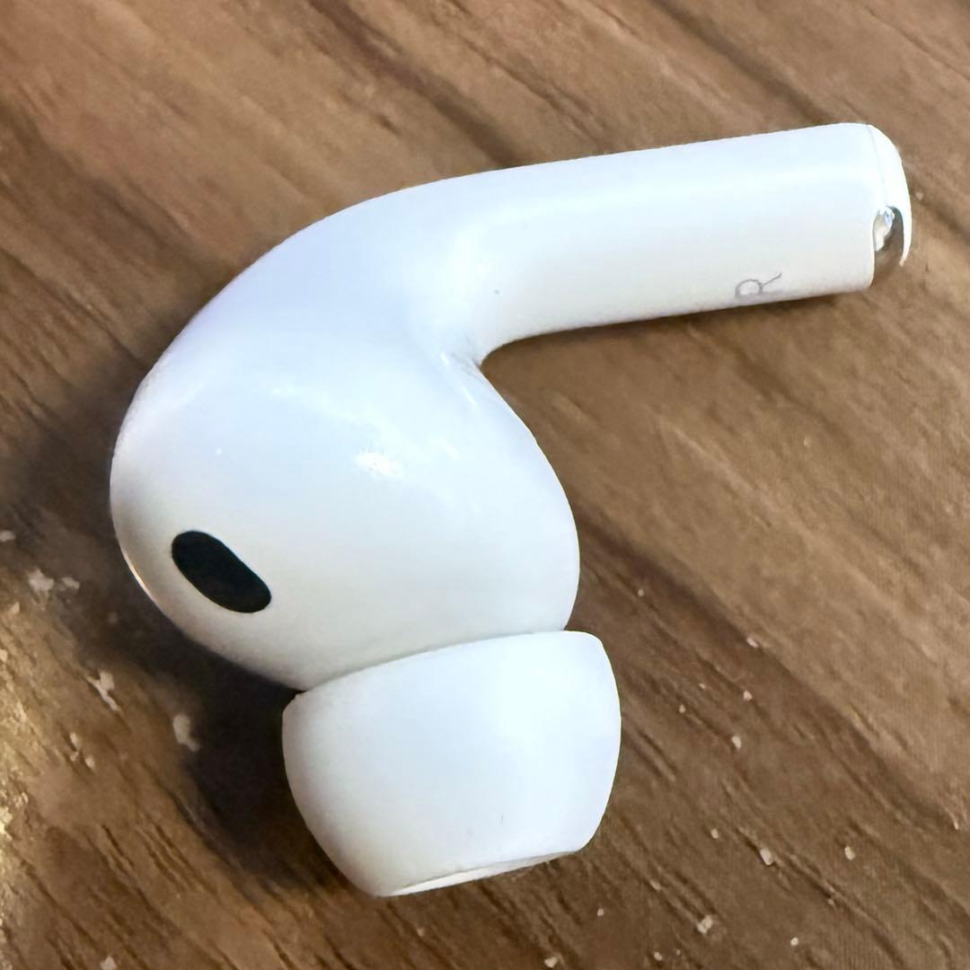 AirPods本体 イヤホンRのみ ノイズキャンセリング