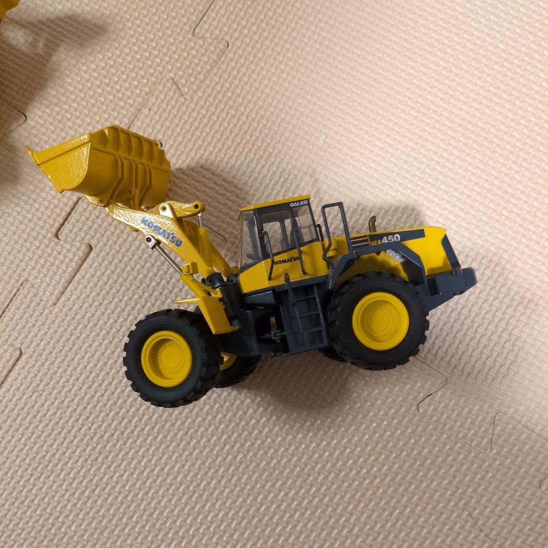 よしくんKOMATSU　D155AX　KOMATSU　WA450　1/50