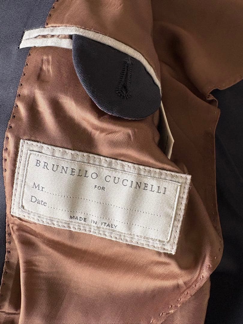 ブルネロクチネリスーツ　サイズ44