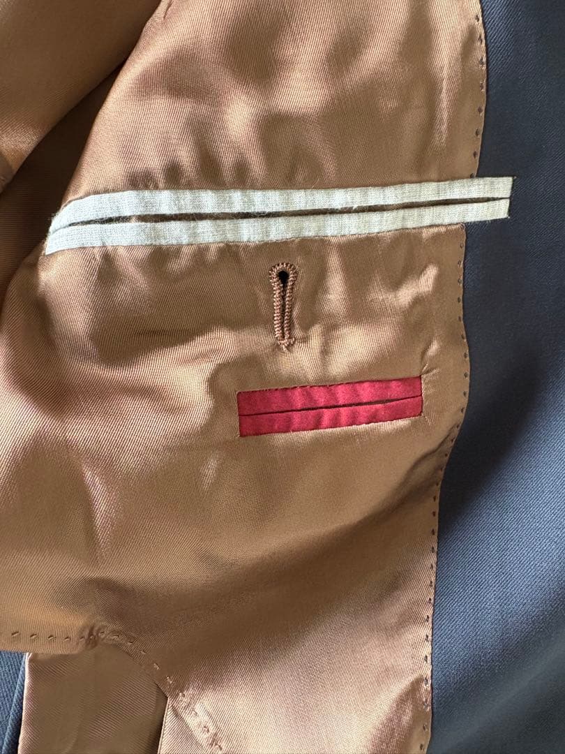 ブルネロクチネリスーツ　サイズ44