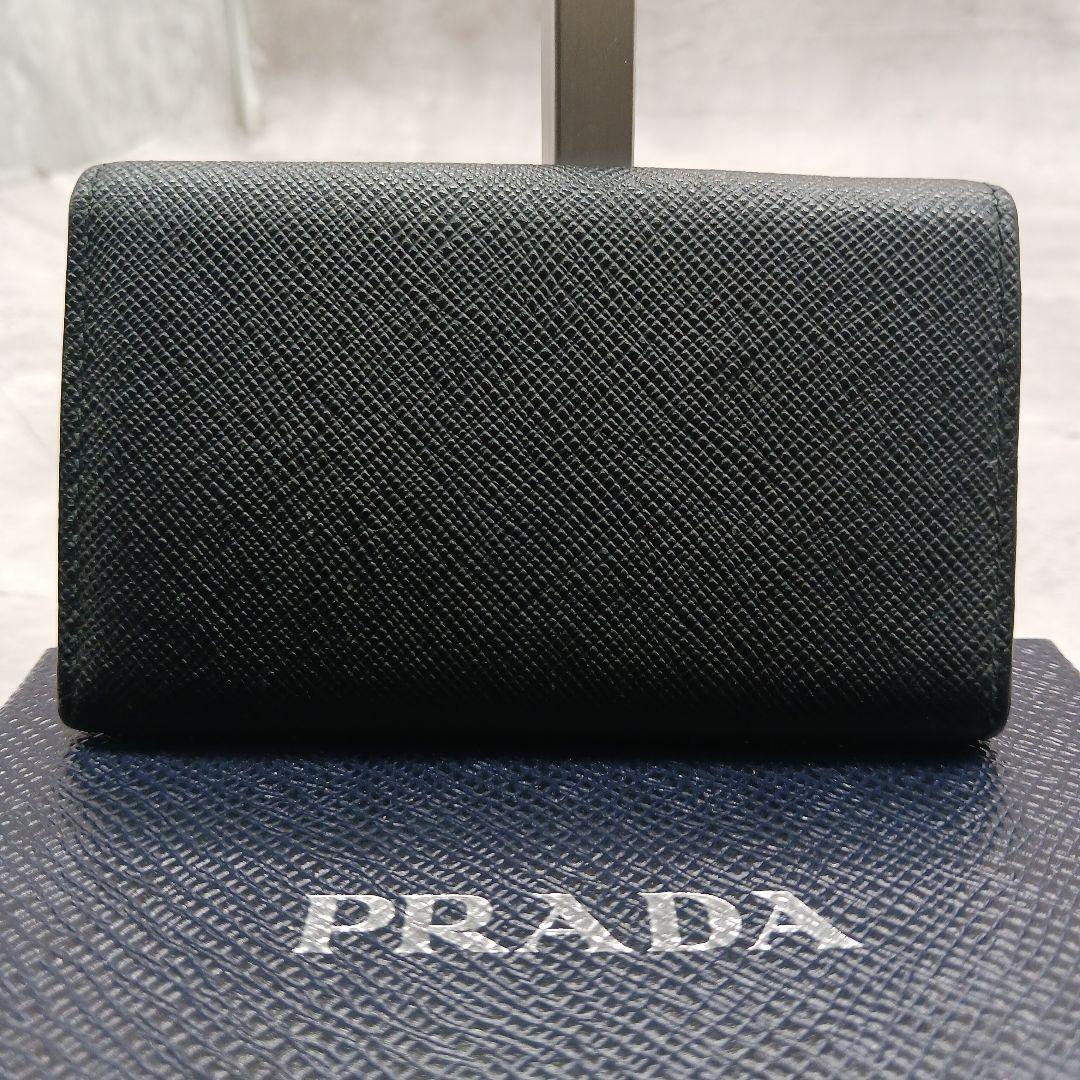極美品✨ プラダ サフィアーノ レザー キーケース 6連 ダブルホック ブラック