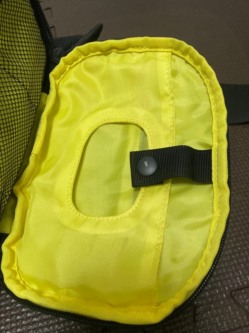 Hugoo ハグー ヒップシート ブラック