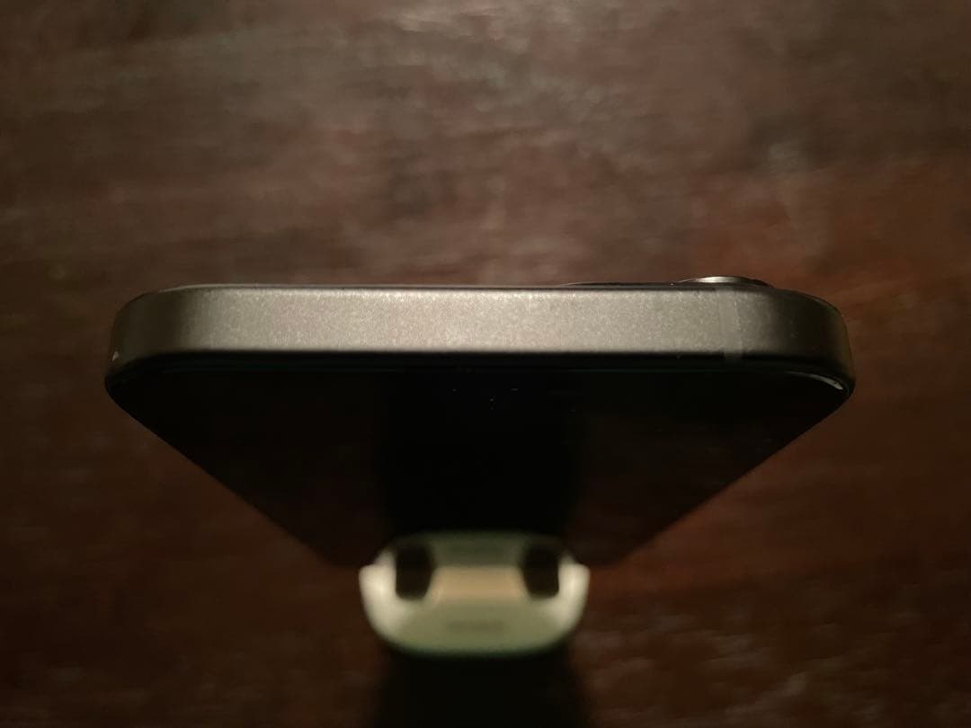 iPhone15 128GB ブラック SIMフリー レンズ割れ 箱付き 初期化