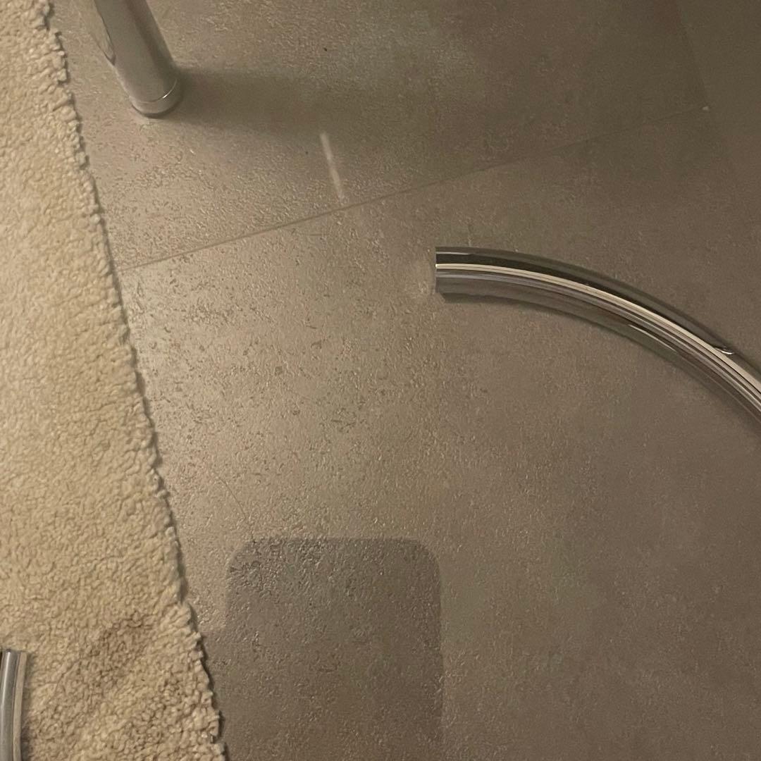 最初値下げ　クラシコン正規品　アイリーングレイ E1027 サイドテーブル