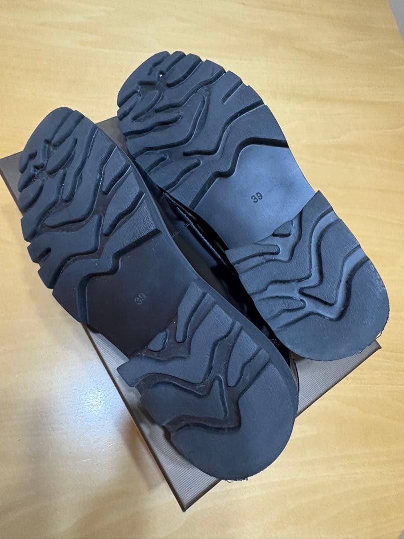 【IiI】ARTESANOS 黒 レザー ローファー サイズ39