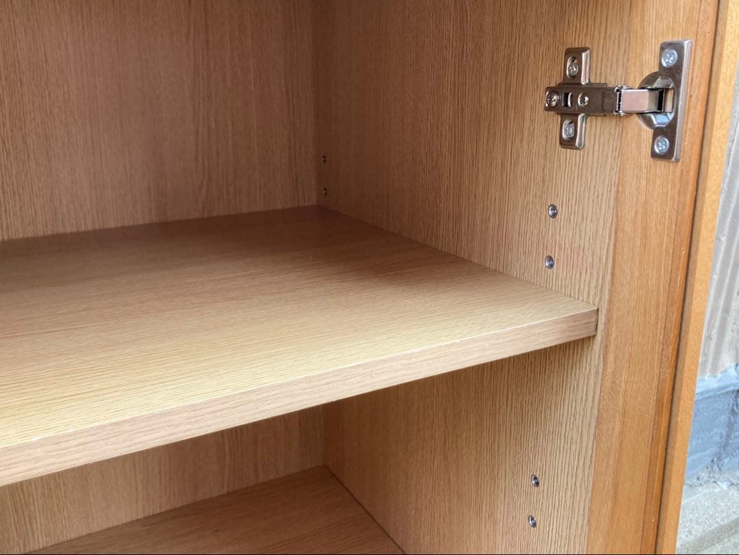 無印良品　ガラス扉キャビネット