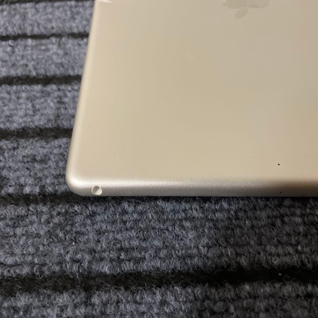 73【早い者勝ち】 iPad 7世代 32GB Wi-Fi シルバー
