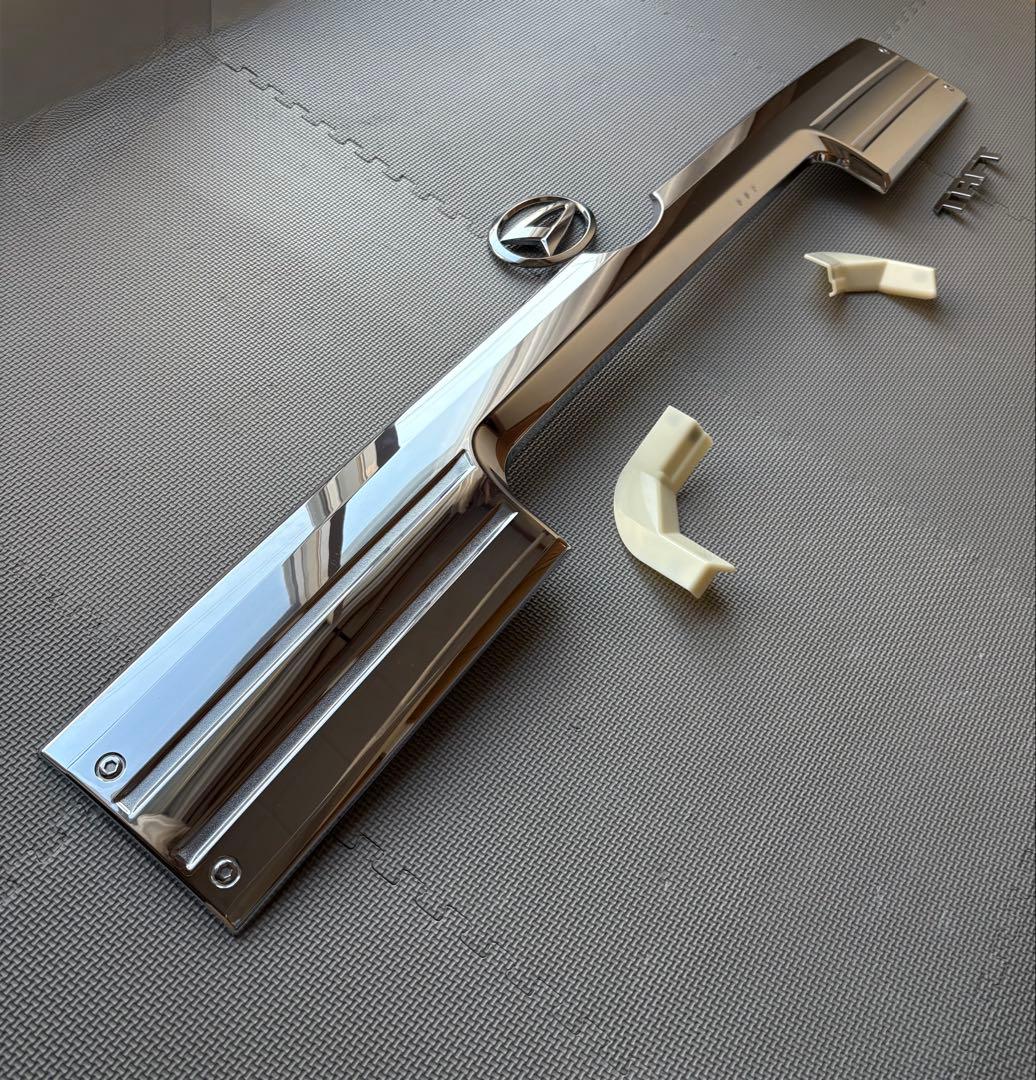 ダイハツ　タフト　LA900S/LA910S　リアガーニッシュ　純正用品