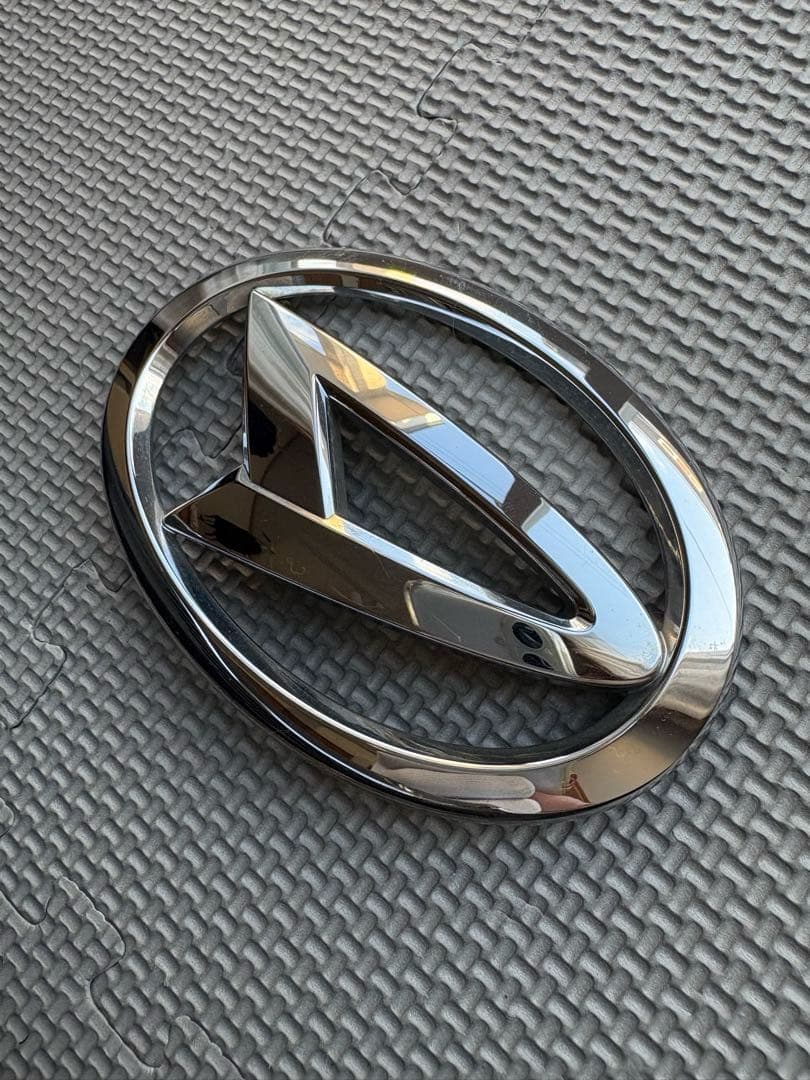 ダイハツ　タフト　LA900S/LA910S　リアガーニッシュ　純正用品