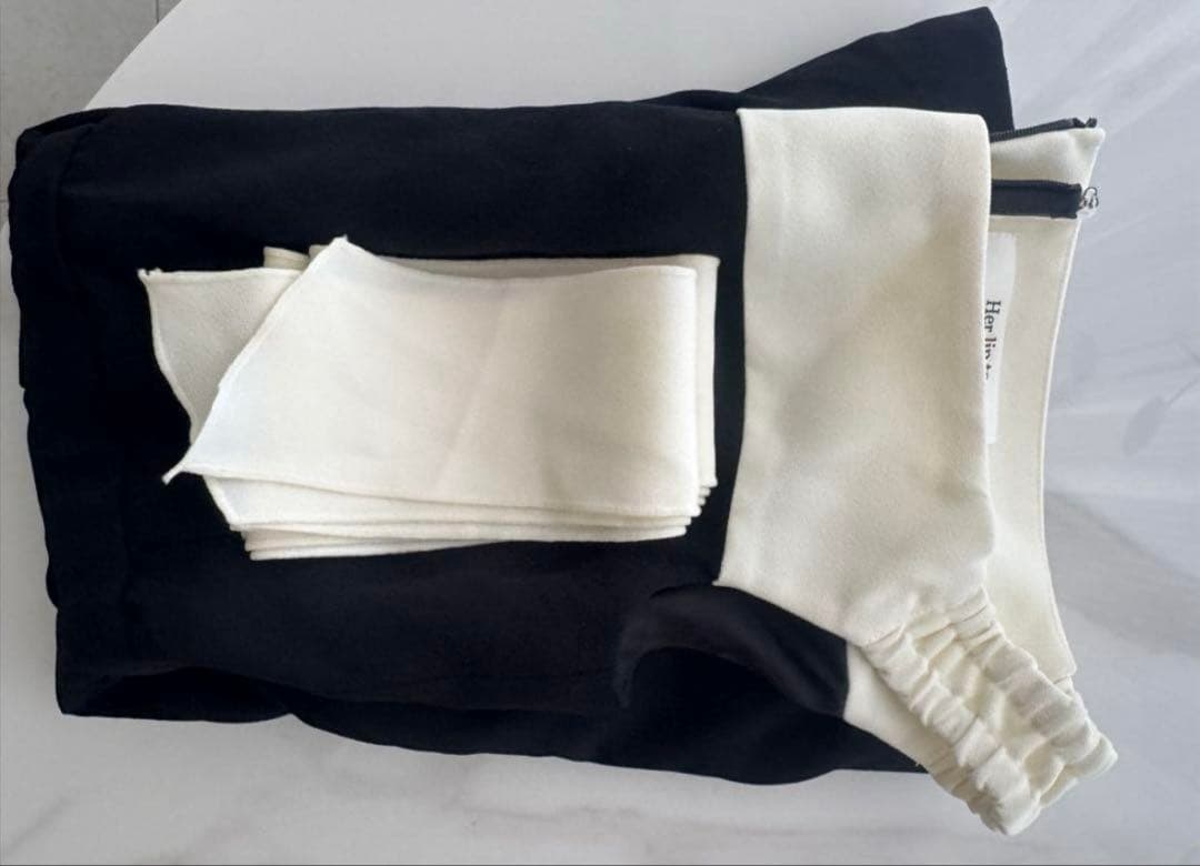 herlipto ハーリップトゥ Two-Tone Ribbon Romper