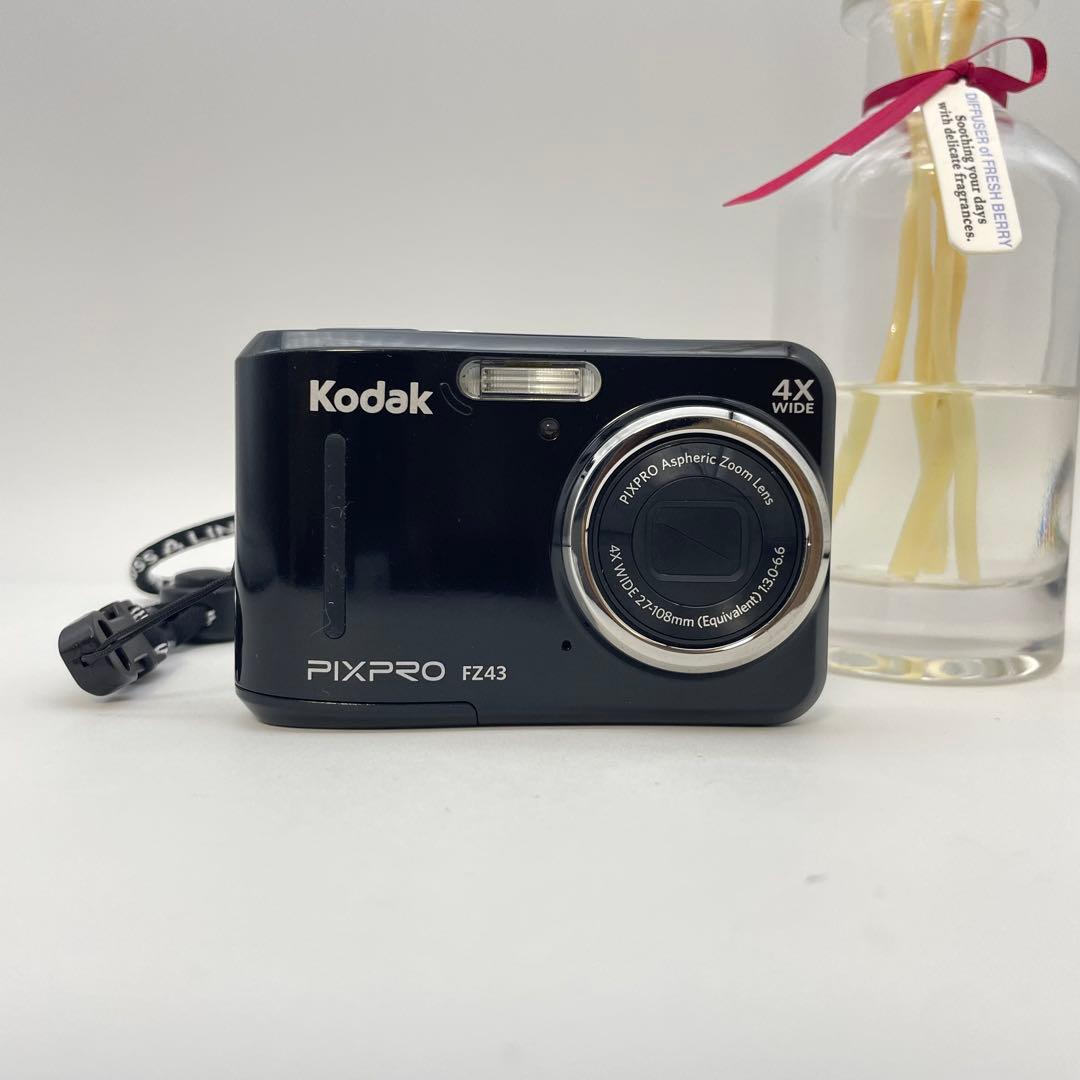 美品✨Kodak PIXPRO FZ43✨動作確認済 スマホ転送OK 単三電池♪