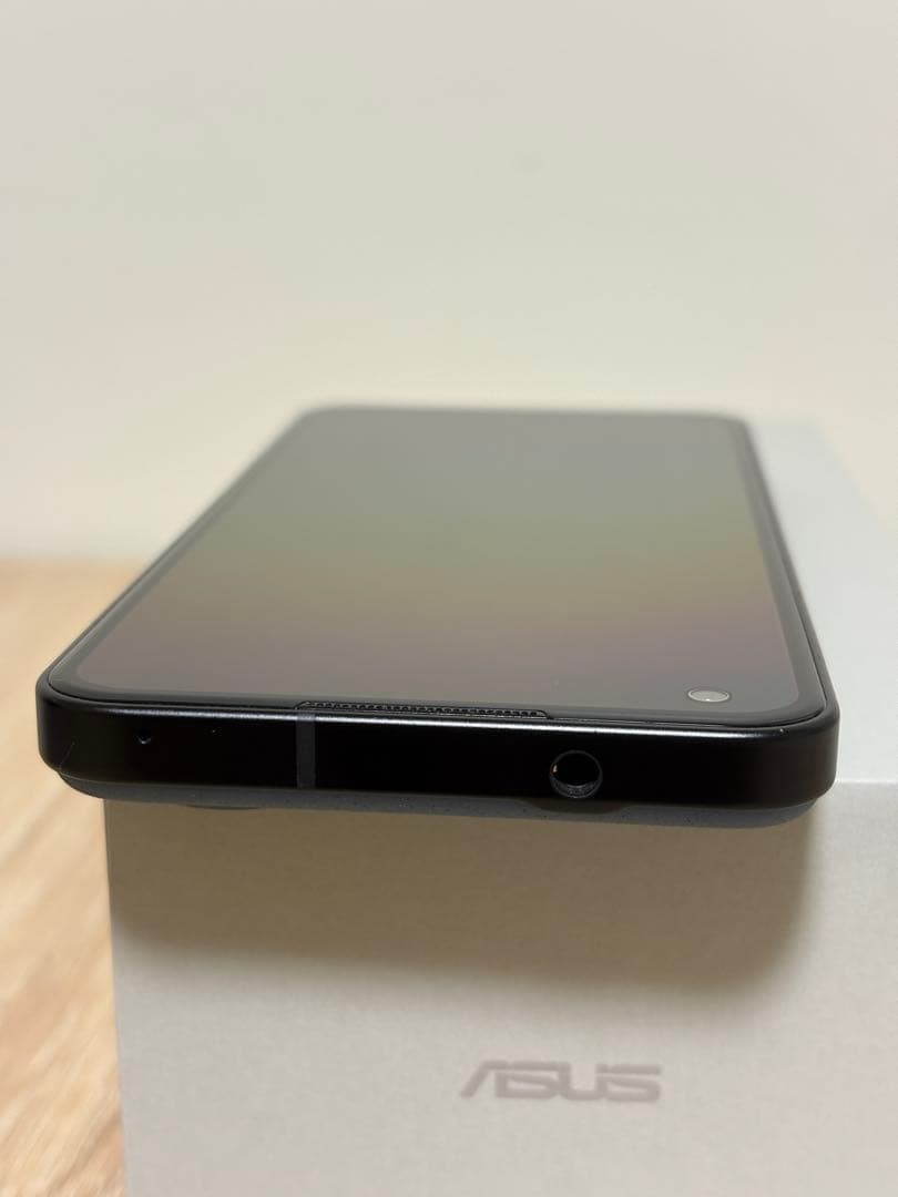 ASUS Zenfone 10 256gbデュアルカメラ ブルー