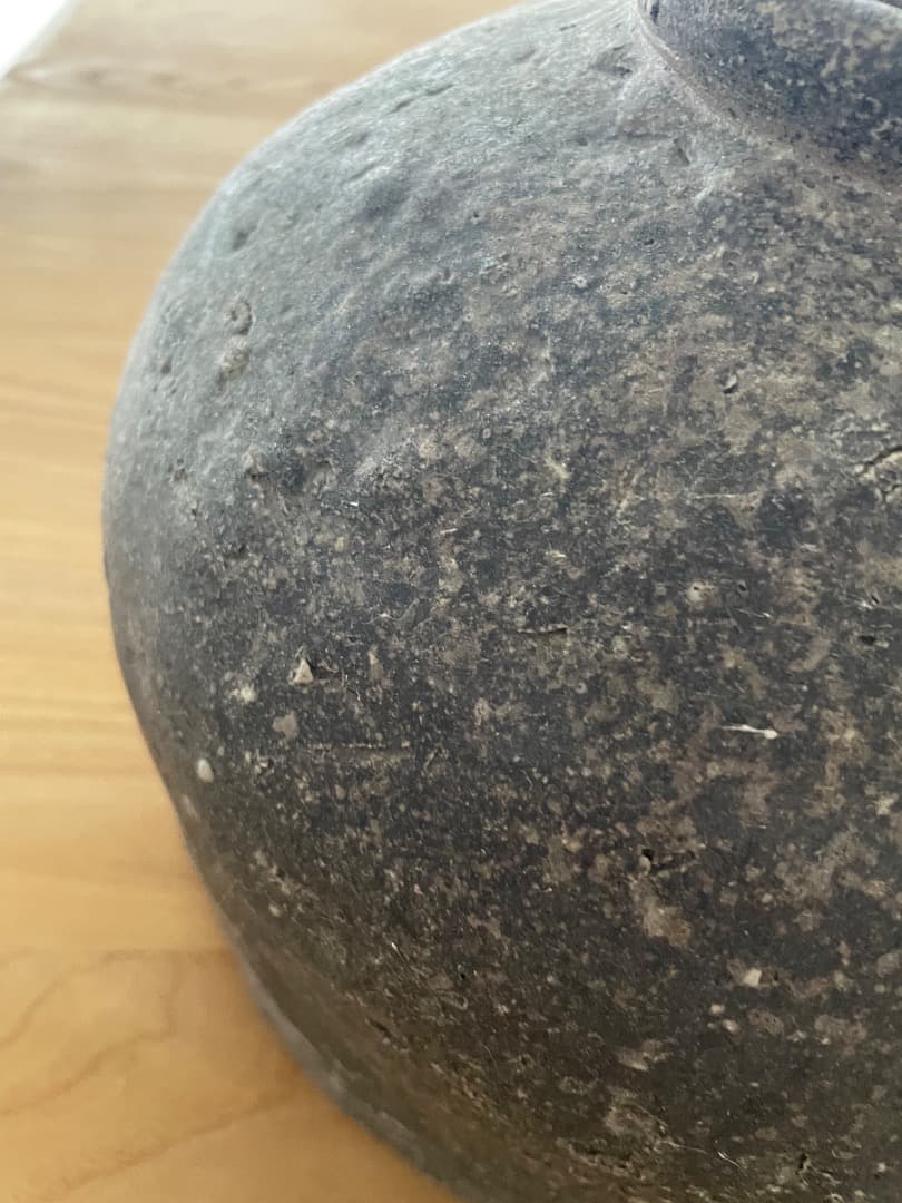 壺田亜矢作　陶器 花瓶