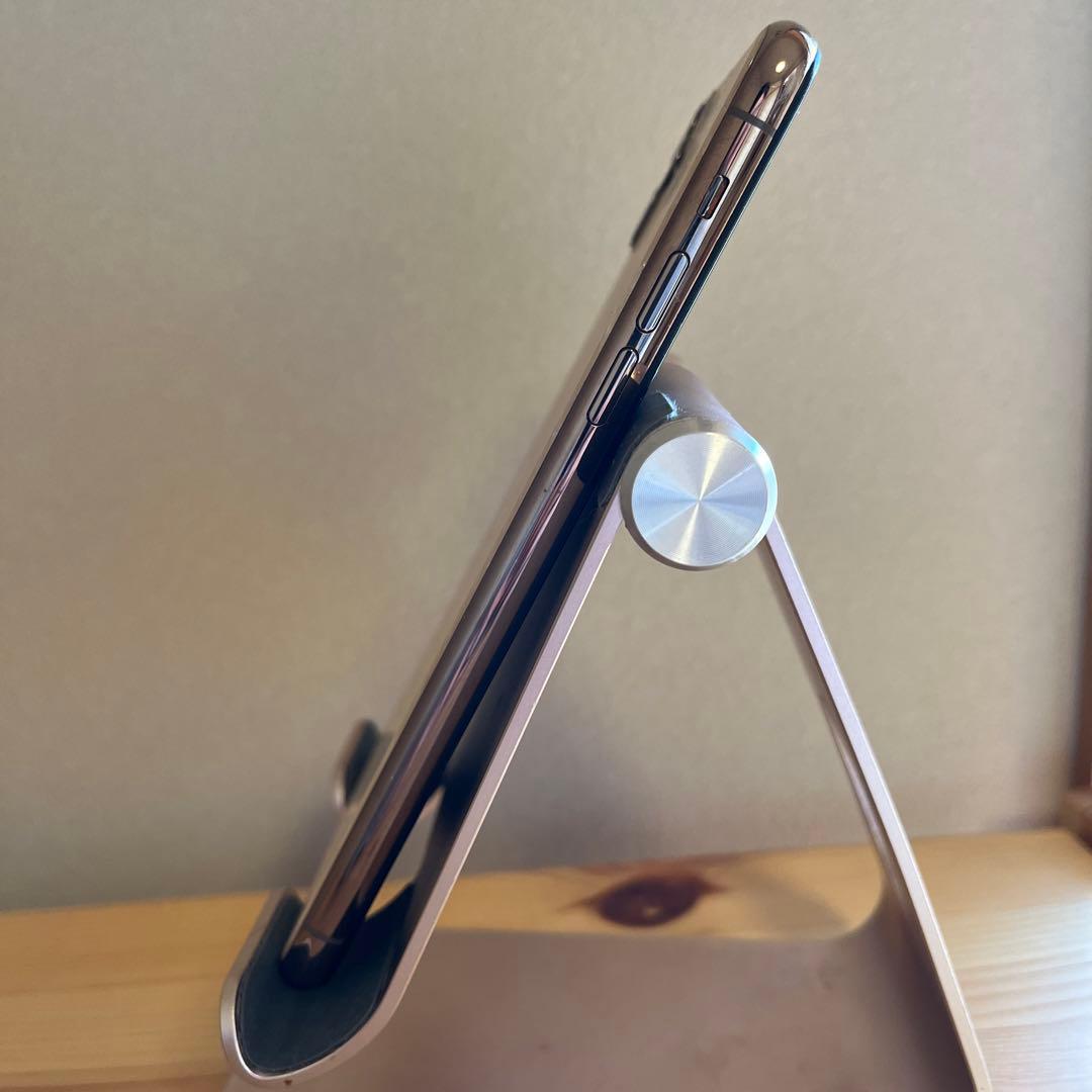 バッテリー100%iPhone11 Pro Max 256GB ゴールド裏面割れ