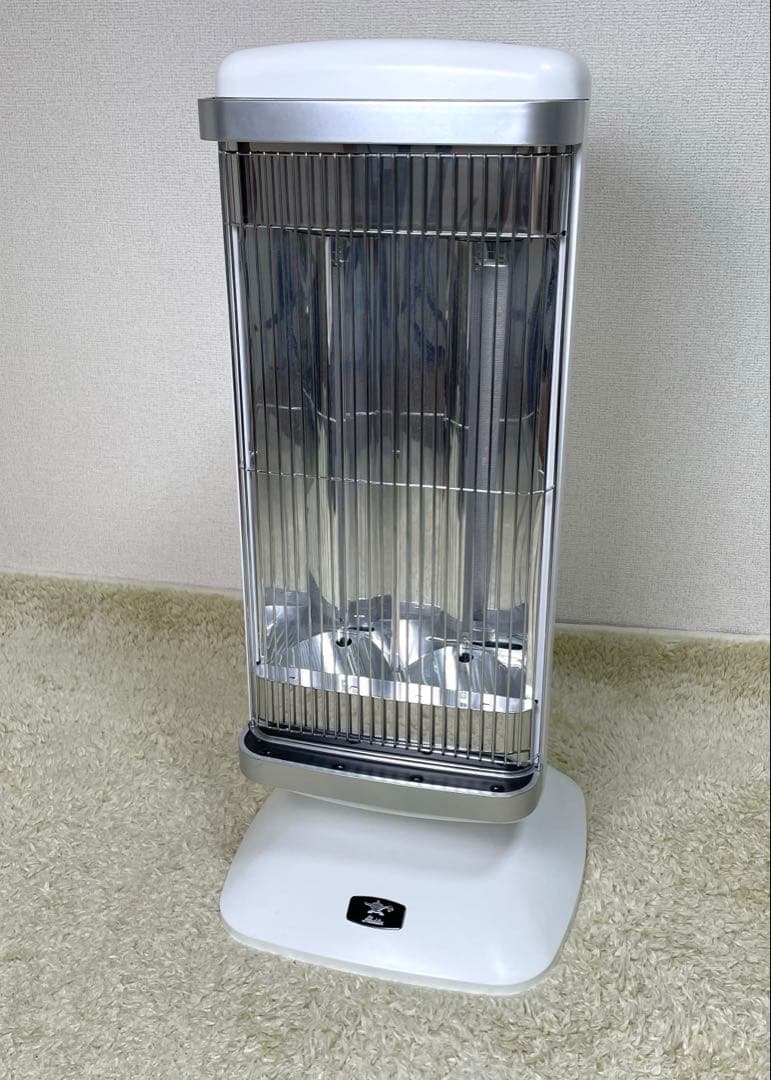 アラジン　遠赤外線　グラファイトヒーター AEH-2G10AJ