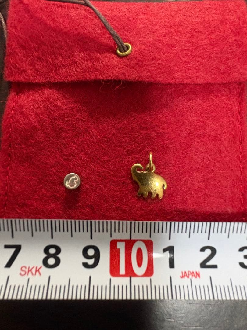 馬*様 ポメラート dodo エレファント　K18ペンダントトップ